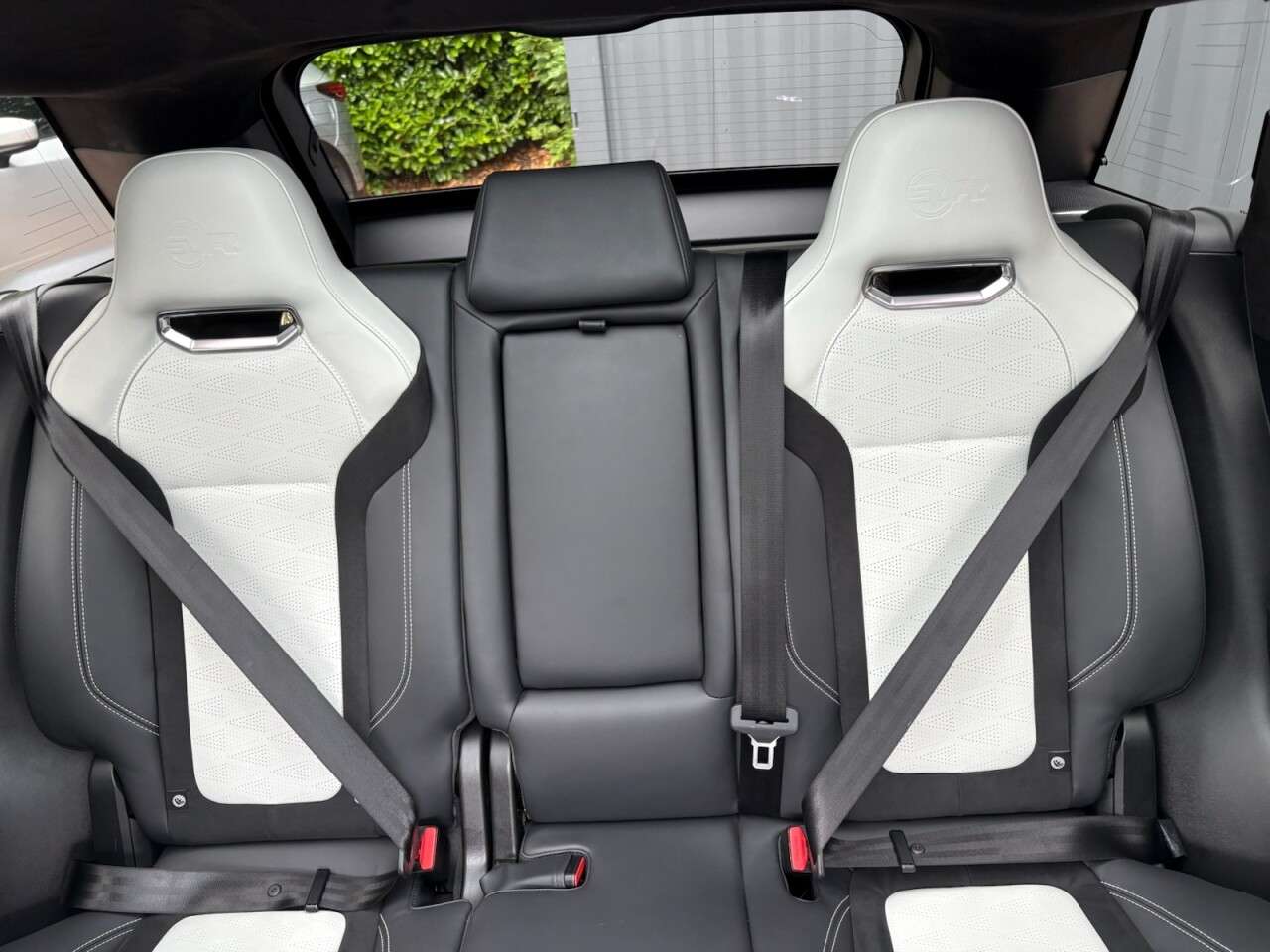 2019 LAND ROVER RANGE ROVER SPORT 2019 LAND ROVER RANGE ROVER SPORT