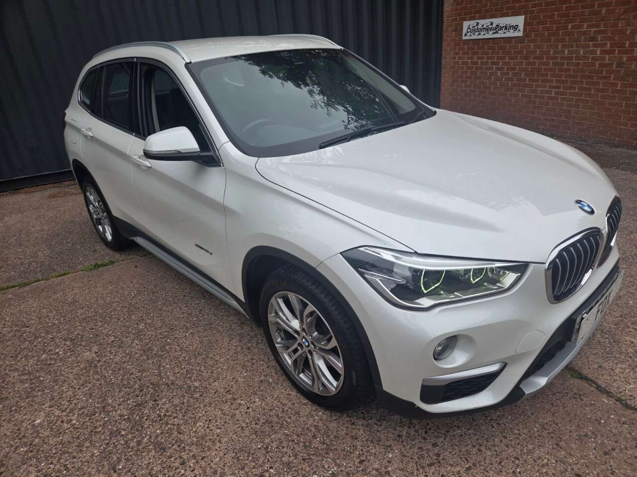 2016 BMW X1 2016 BMW X1