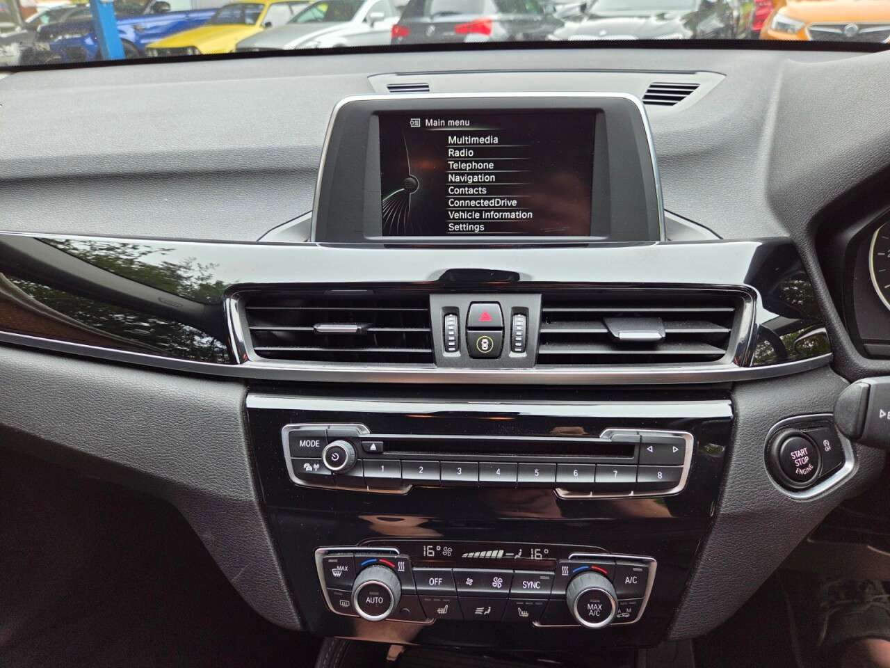 2016 BMW X1 2016 BMW X1