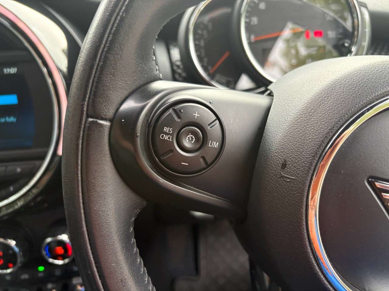 2019 MINI CONVERTIBLE 2019 MINI CONVERTIBLE