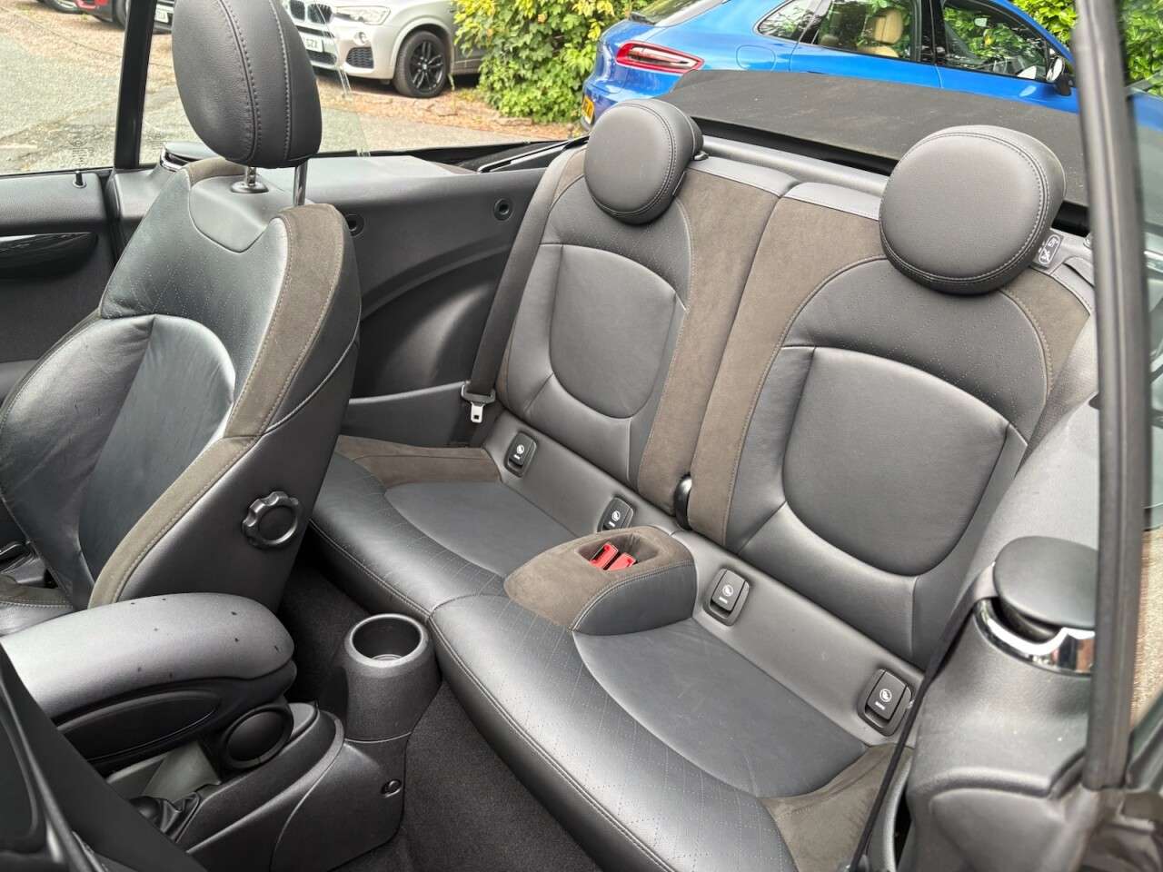2019 MINI CONVERTIBLE 2019 MINI CONVERTIBLE