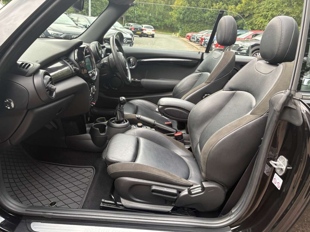 2019 MINI CONVERTIBLE 2019 MINI CONVERTIBLE