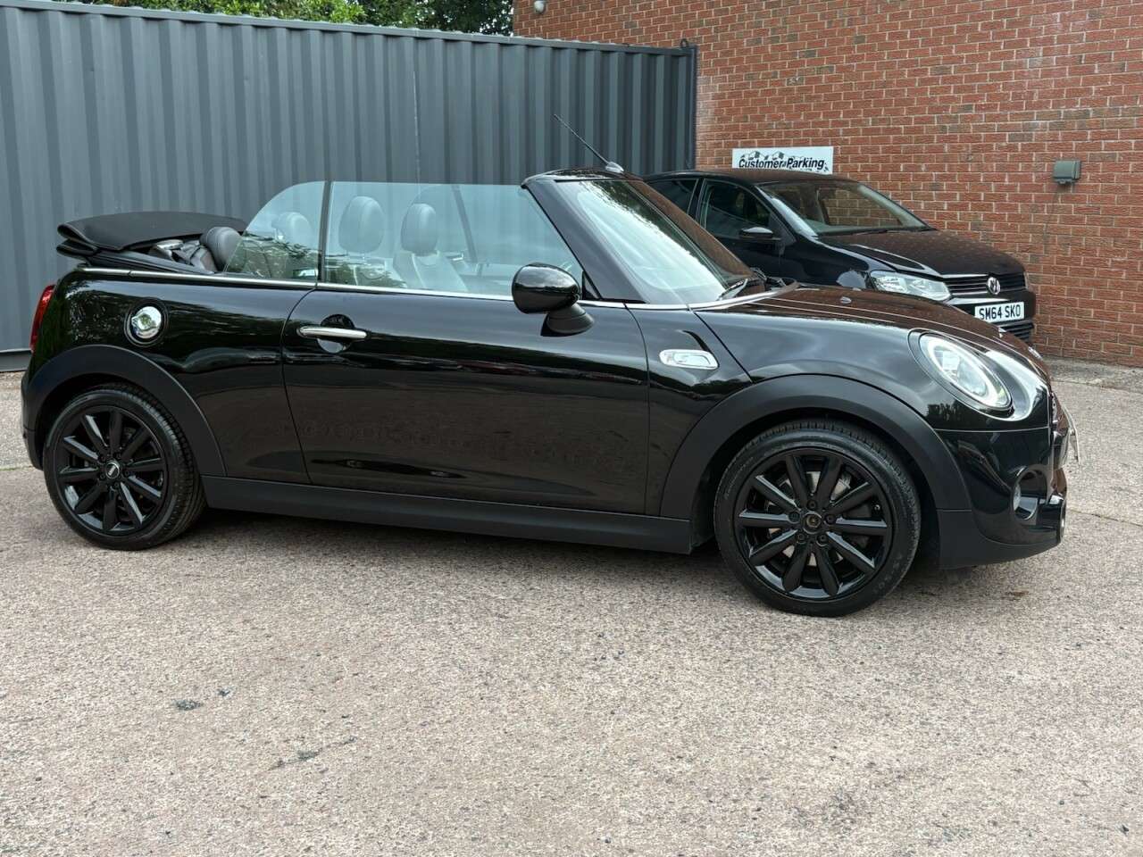 2019 MINI CONVERTIBLE 2019 MINI CONVERTIBLE