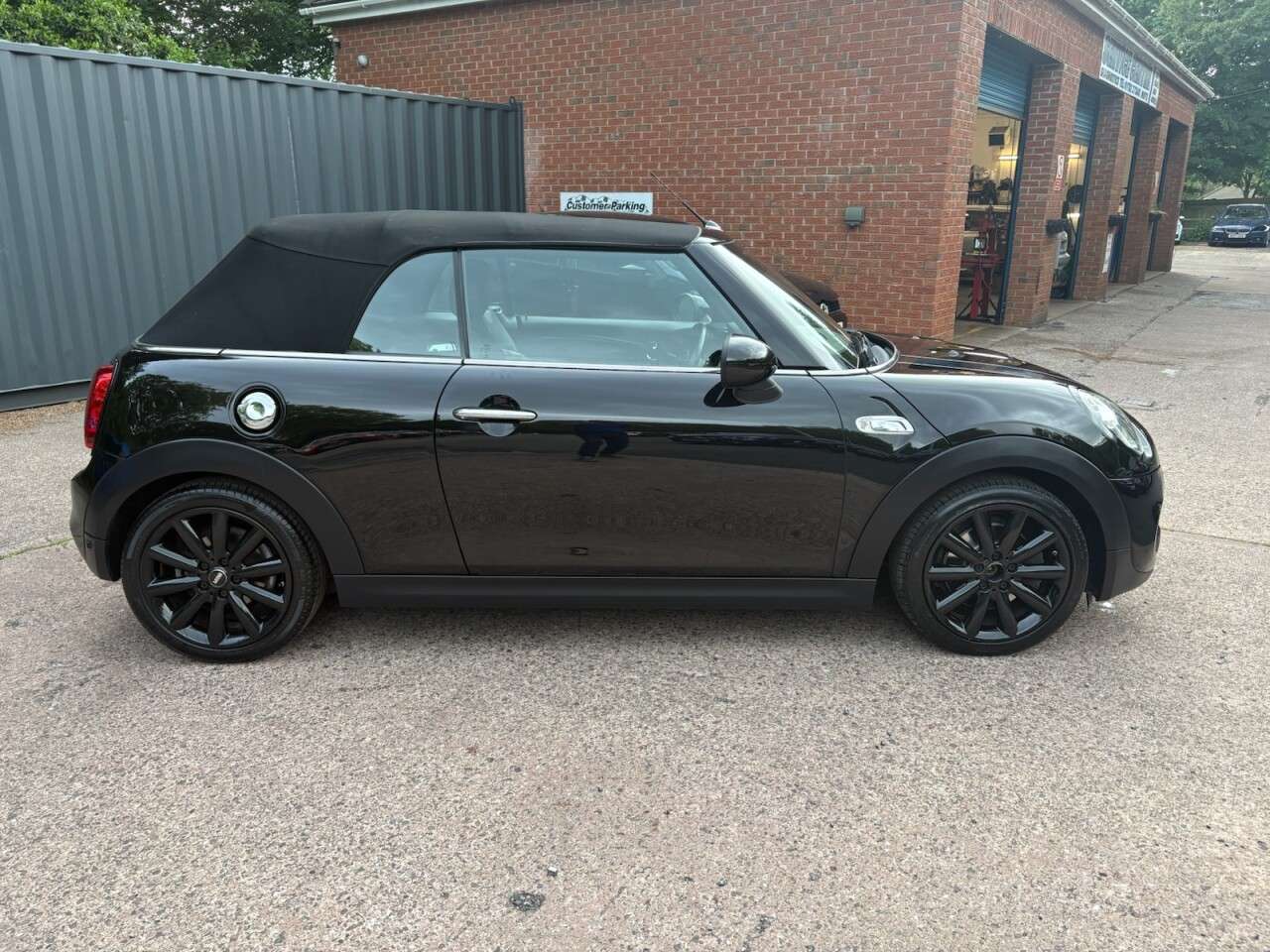 2019 MINI CONVERTIBLE 2019 MINI CONVERTIBLE