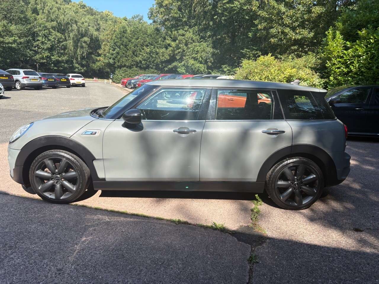 2017 MINI CLUBMAN 2017 MINI CLUBMAN