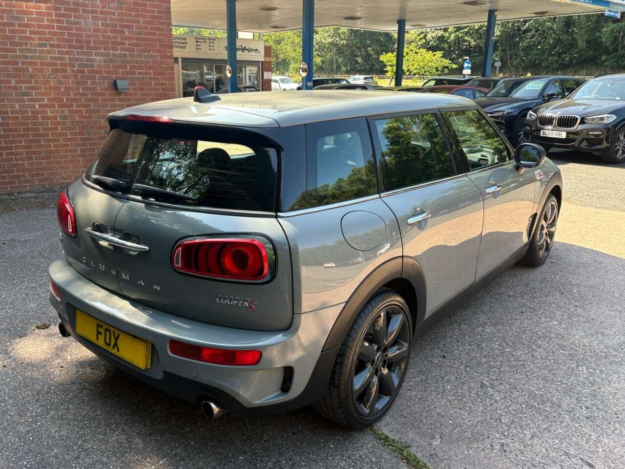 2017 MINI CLUBMAN 2017 MINI CLUBMAN