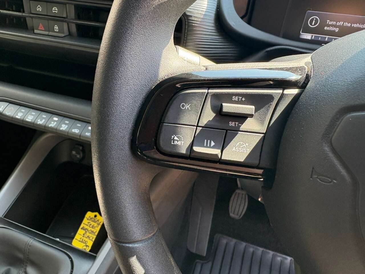 2025 JEEP AVENGER 2025 JEEP AVENGER