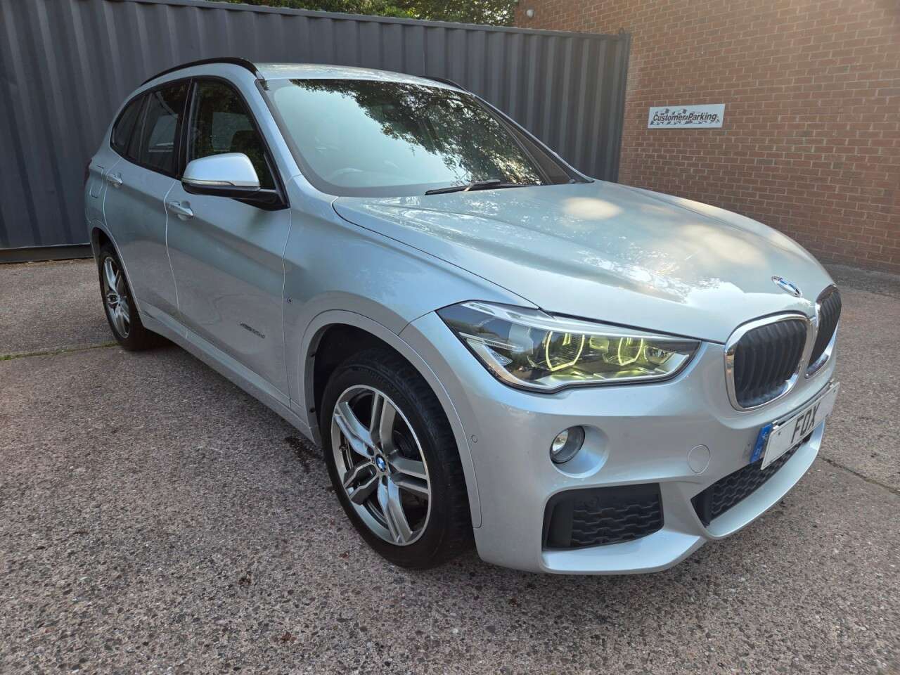 A 2016 BMW X1 2.0 20d M Sport SUV 5dr Diesel Auto xDrive Euro 6 (s/s) (190 ps) CRUISE-PAR A 2016 BMW X1 2.0 20d M Sport SUV 5dr Diesel Auto xDrive Euro 6 (s/s) (190 ps) CRUISE-PAR