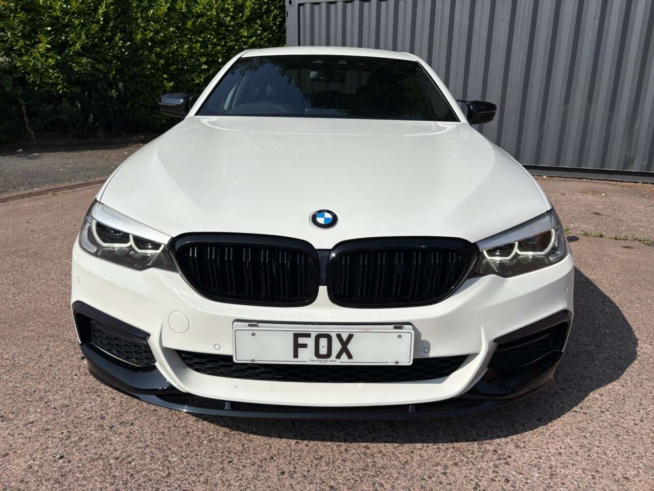 A 2018 BMW 5 SERIES 2.0 530e 9.2kWh M Sport Saloon 4dr Petrol Plug-in Hybrid Auto Euro 6 (s/s) A 2018 BMW 5 SERIES 2.0 530e 9.2kWh M Sport Saloon 4dr Petrol Plug-in Hybrid Auto Euro 6 (s/s)