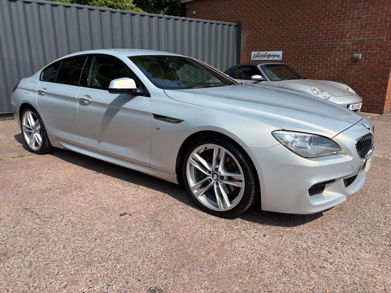 A 2014 BMW 6 SERIES GRAN COUPE 3.0 640d M Sport Saloon 4dr Diesel Auto Euro 5 (s/s) (313 ps) HEATED /ELECT A 2014 BMW 6 SERIES GRAN COUPE 3.0 640d M Sport Saloon 4dr Diesel Auto Euro 5 (s/s) (313 ps) HEATED /ELECT