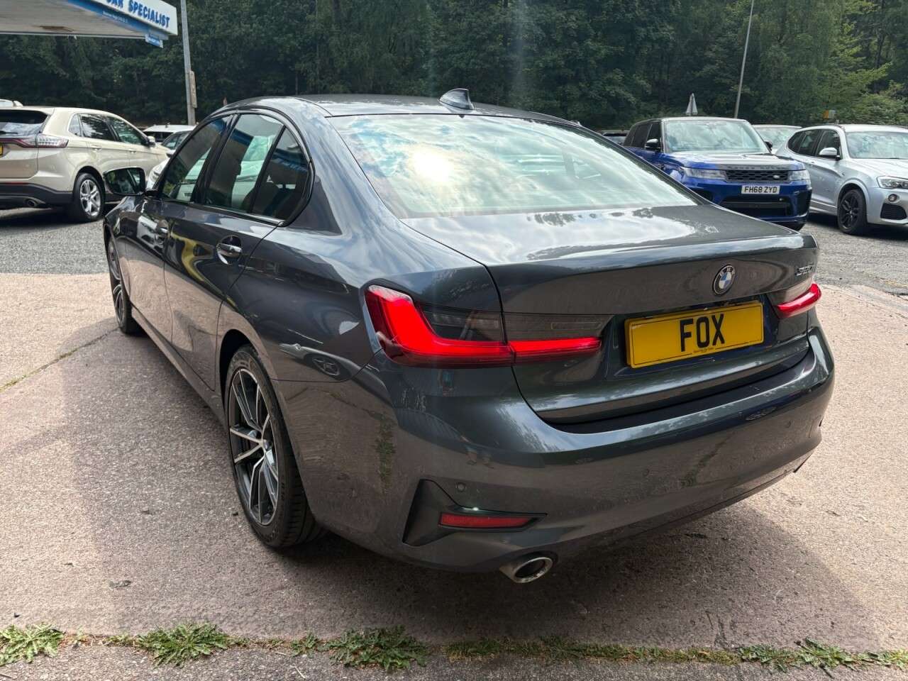 A 2021 BMW 3 SERIES 2.0 320i Sport Saloon 4dr Petrol Auto Euro 6 (s/s) (184 ps) HEATED LTR-REVE A 2021 BMW 3 SERIES 2.0 320i Sport Saloon 4dr Petrol Auto Euro 6 (s/s) (184 ps) HEATED LTR-REVE