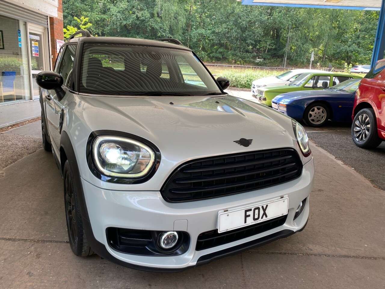 A 2020 MINI COUNTRYMAN 1.5 Cooper Classic SUV 5dr Petrol Manual Euro 6 (s/s) (136 ps) CRUISE-DAB-6 A 2020 MINI COUNTRYMAN 1.5 Cooper Classic SUV 5dr Petrol Manual Euro 6 (s/s) (136 ps) CRUISE-DAB-6