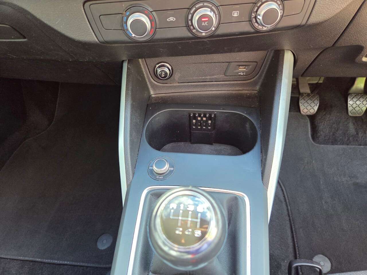 2020 AUDI Q2 2020 AUDI Q2