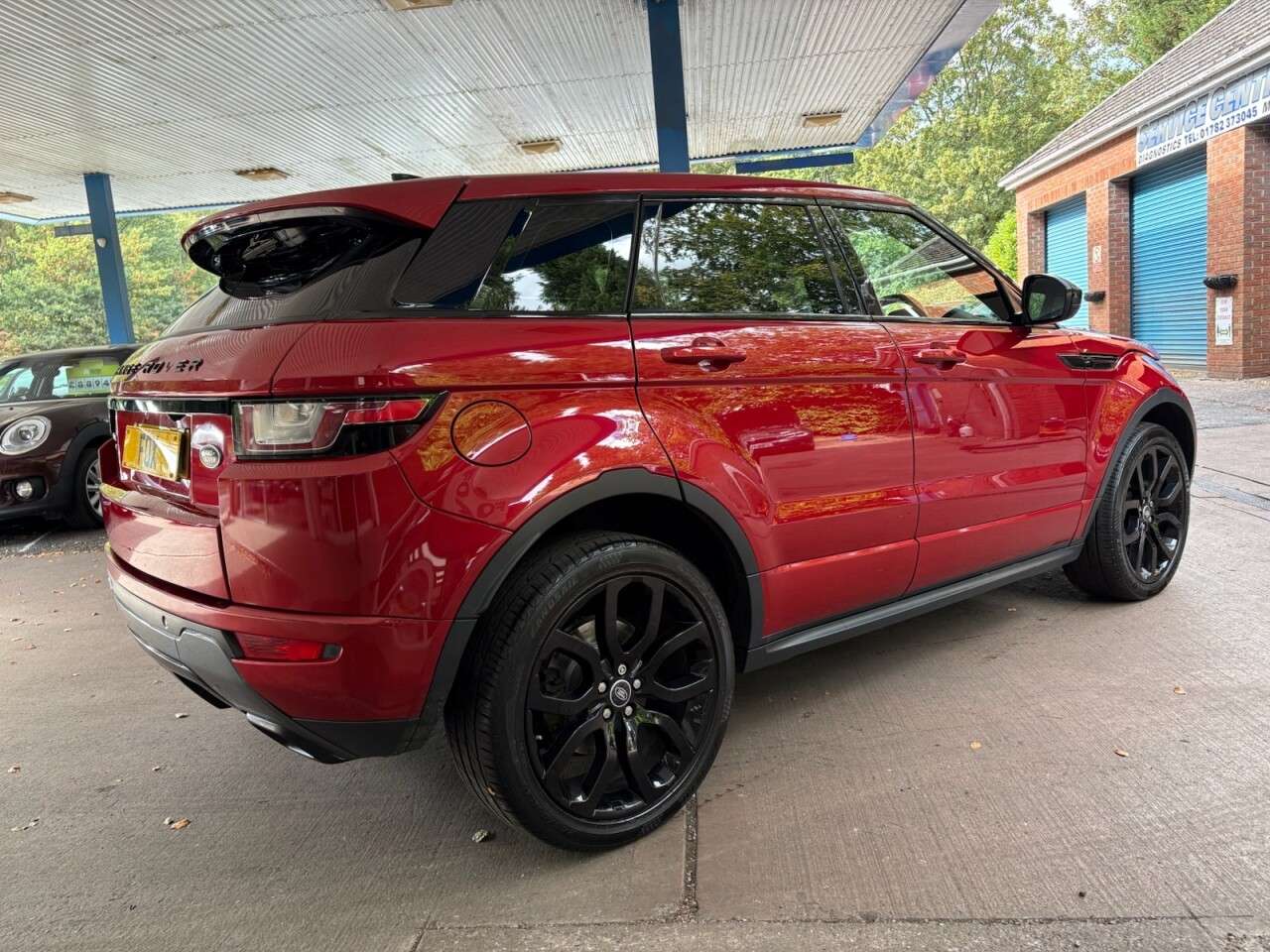 A 2018 LAND ROVER RANGE ROVER EVOQUE 2.0 TD4 HSE Dynamic SUV 5dr Diesel Auto 4WD Euro 6 (s/s) (180 ps) BLUETOOTH A 2018 LAND ROVER RANGE ROVER EVOQUE 2.0 TD4 HSE Dynamic SUV 5dr Diesel Auto 4WD Euro 6 (s/s) (180 ps) BLUETOOTH
