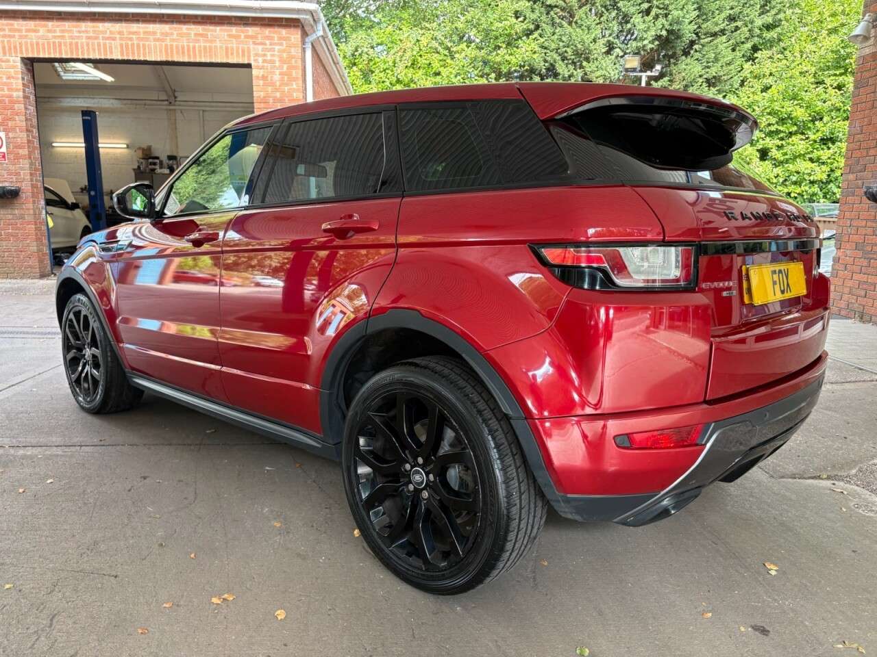 2018 LAND ROVER RANGE ROVER EVOQUE 2018 LAND ROVER RANGE ROVER EVOQUE