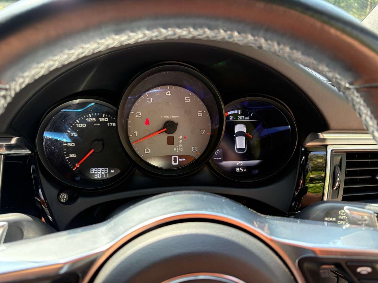 2017 PORSCHE MACAN 2017 PORSCHE MACAN