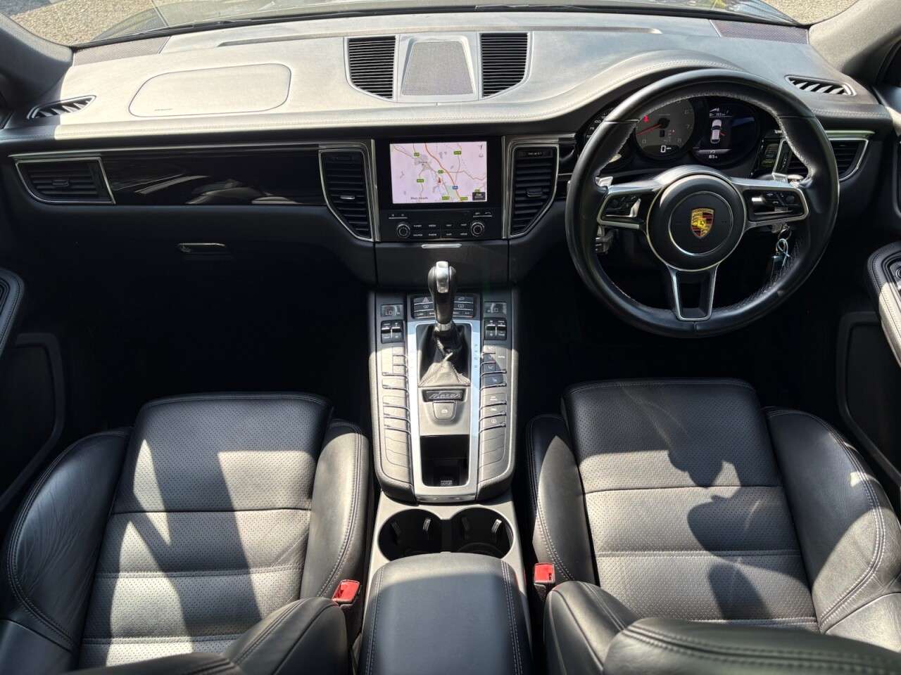 2017 PORSCHE MACAN 2017 PORSCHE MACAN
