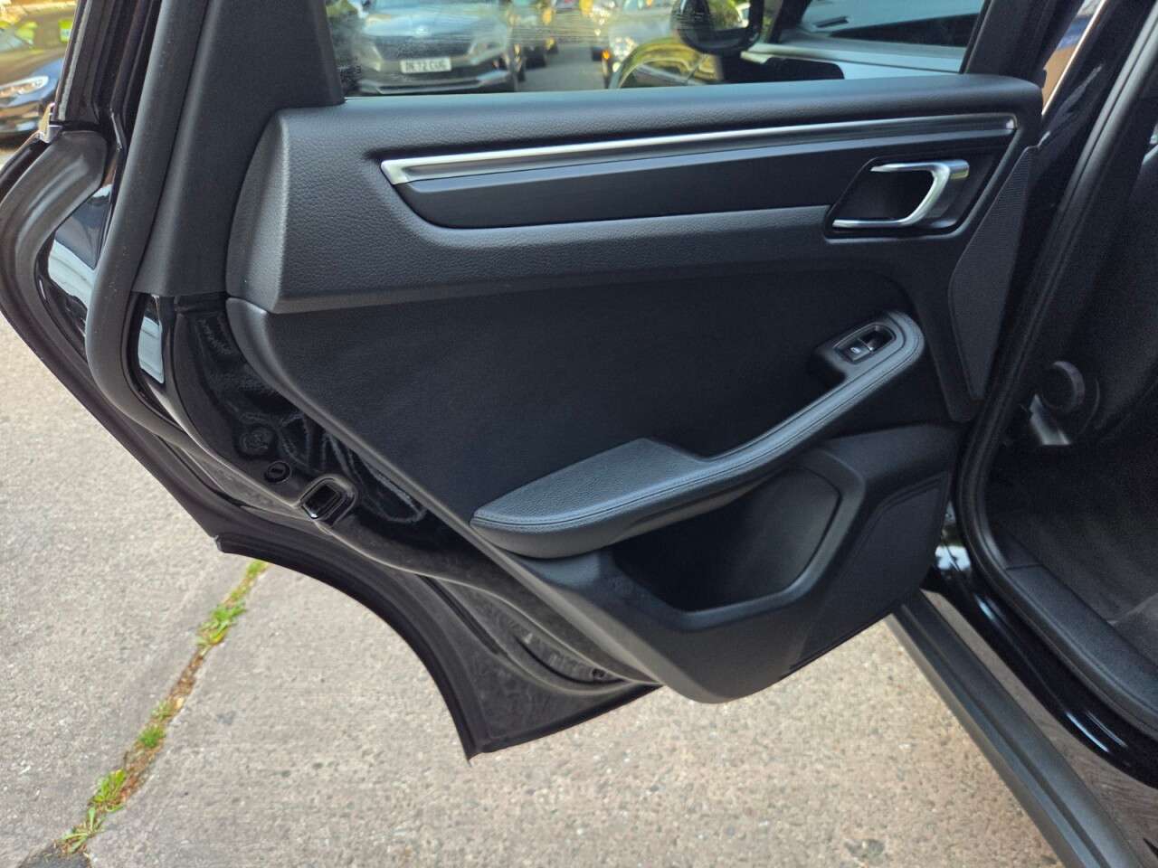 2019 PORSCHE MACAN 2019 PORSCHE MACAN