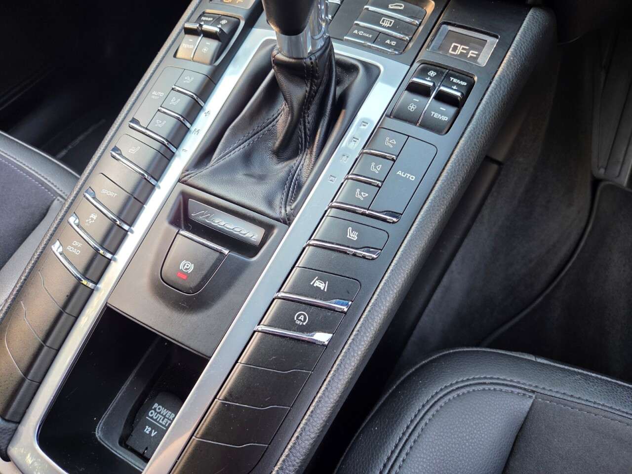 2019 PORSCHE MACAN 2019 PORSCHE MACAN