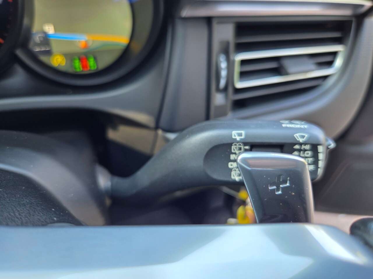 2019 PORSCHE MACAN 2019 PORSCHE MACAN