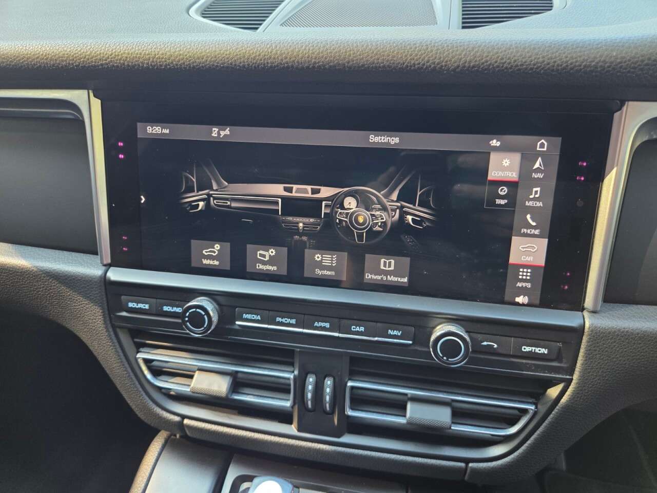 2019 PORSCHE MACAN 2019 PORSCHE MACAN