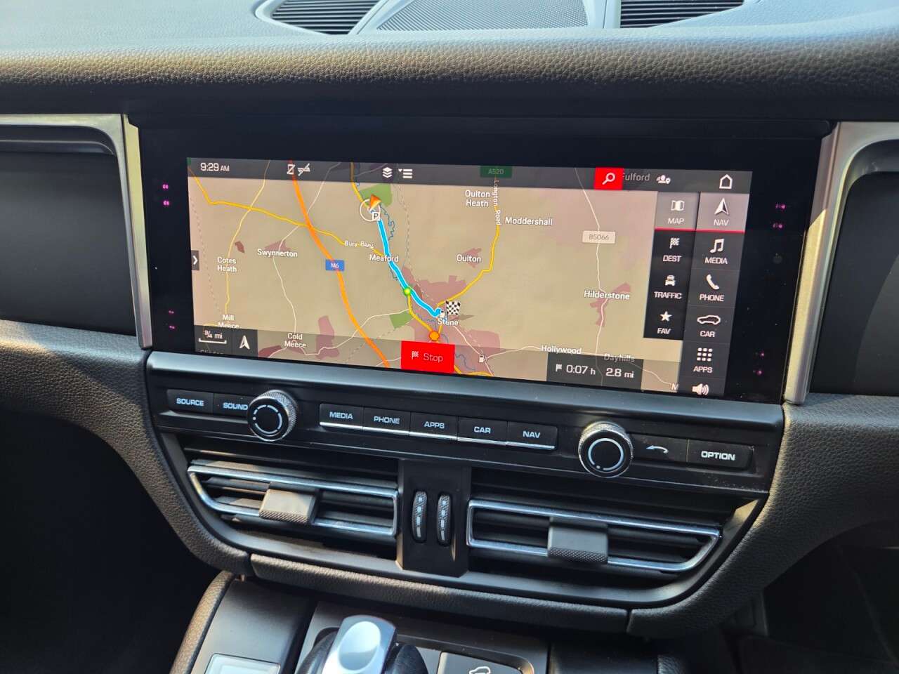 2019 PORSCHE MACAN 2019 PORSCHE MACAN