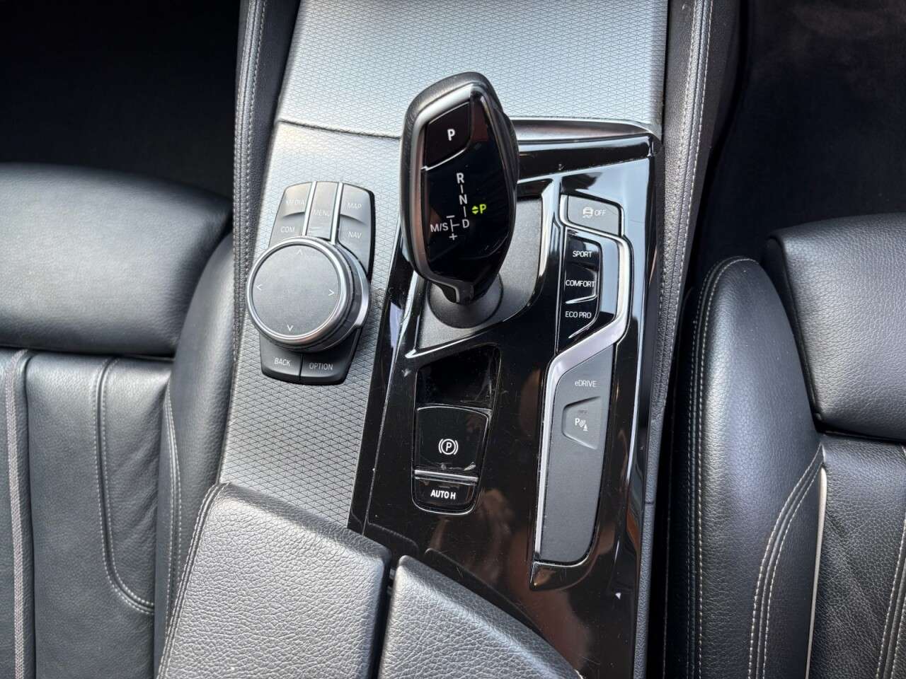 2020 BMW 5 SERIES 2020 BMW 5 SERIES