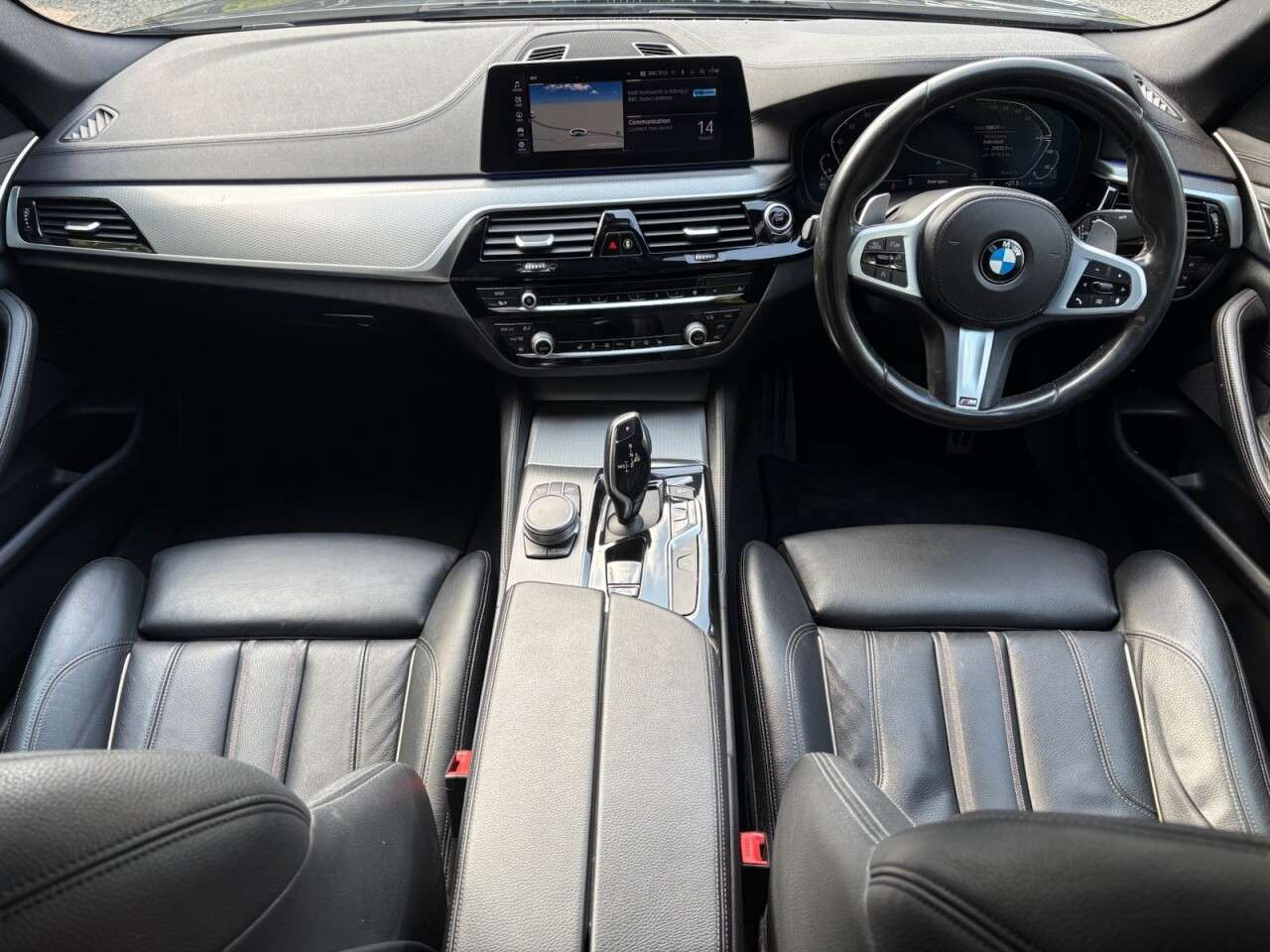 A 2020 BMW 5 SERIES 2.0 530e 9.2kWh M Sport Saloon 4dr Petrol Plug-in Hybrid Auto Euro 6 (s/s) A 2020 BMW 5 SERIES 2.0 530e 9.2kWh M Sport Saloon 4dr Petrol Plug-in Hybrid Auto Euro 6 (s/s)