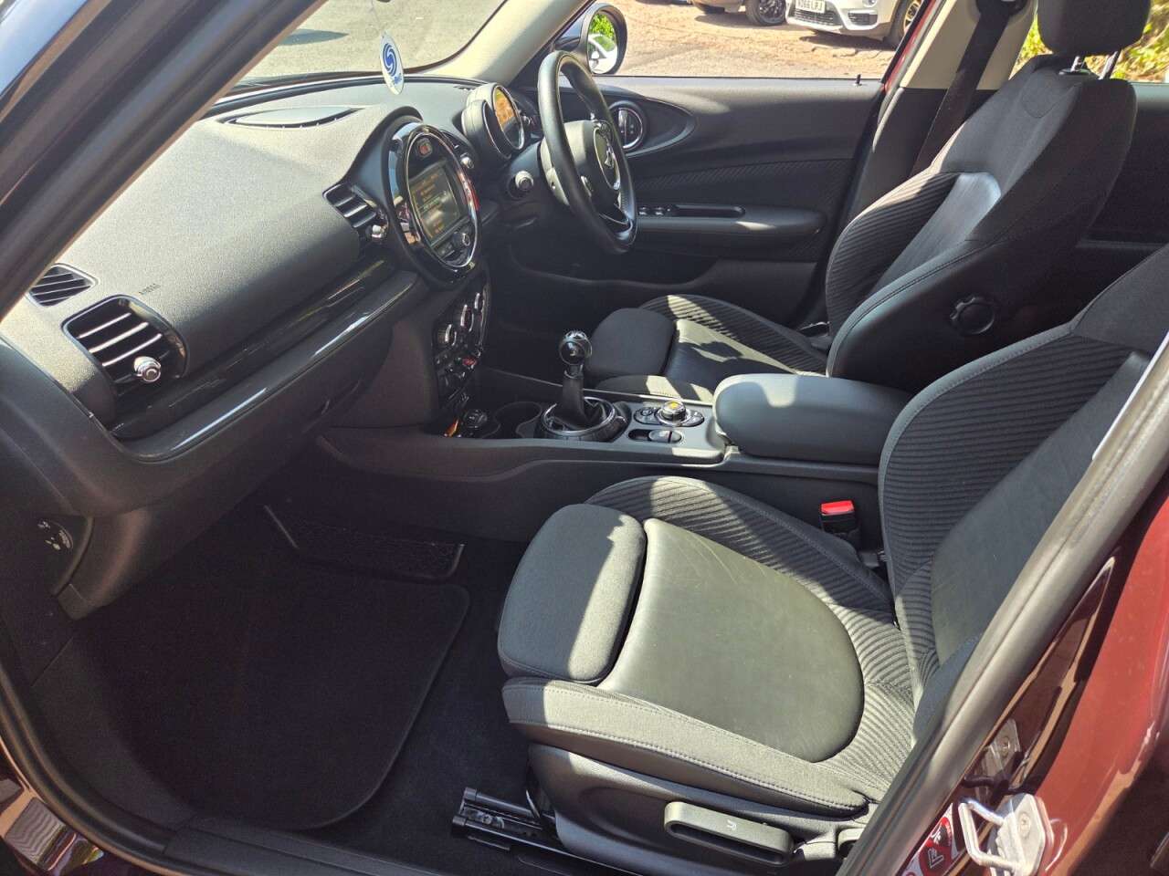 2016 MINI CLUBMAN 2016 MINI CLUBMAN
