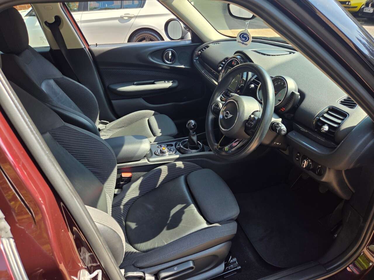 2016 MINI CLUBMAN 2016 MINI CLUBMAN