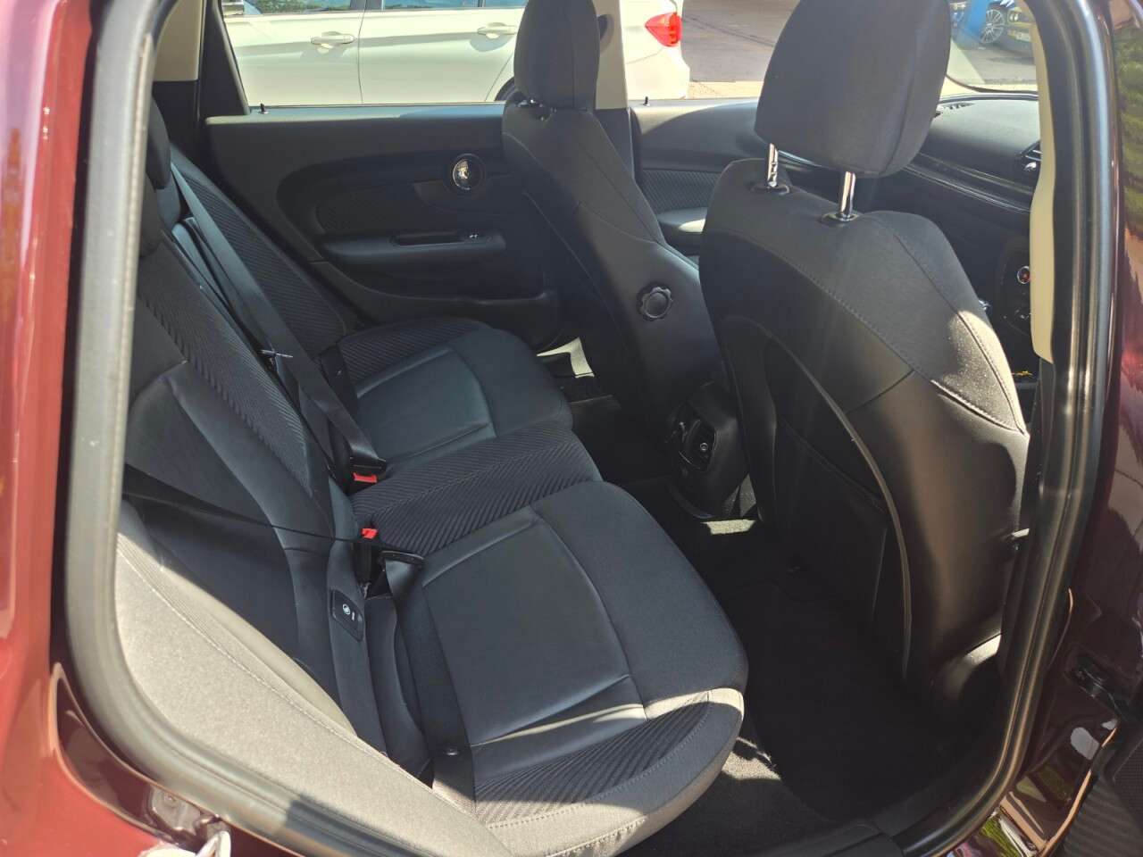 2016 MINI CLUBMAN 2016 MINI CLUBMAN