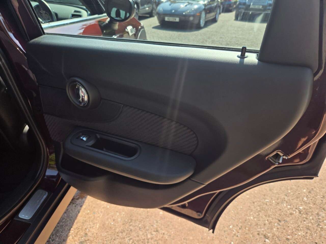 2016 MINI CLUBMAN 2016 MINI CLUBMAN