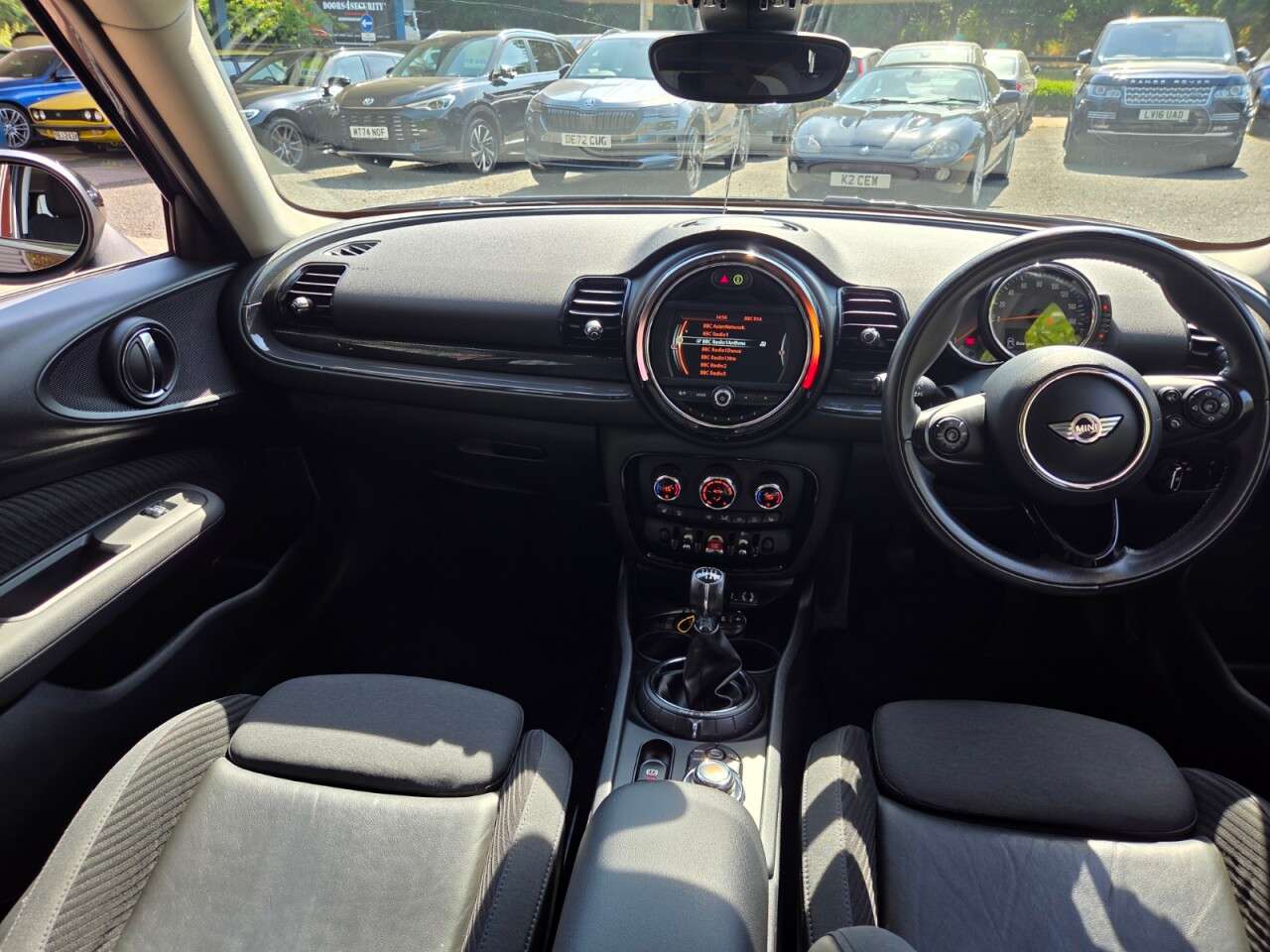 2016 MINI CLUBMAN 2016 MINI CLUBMAN