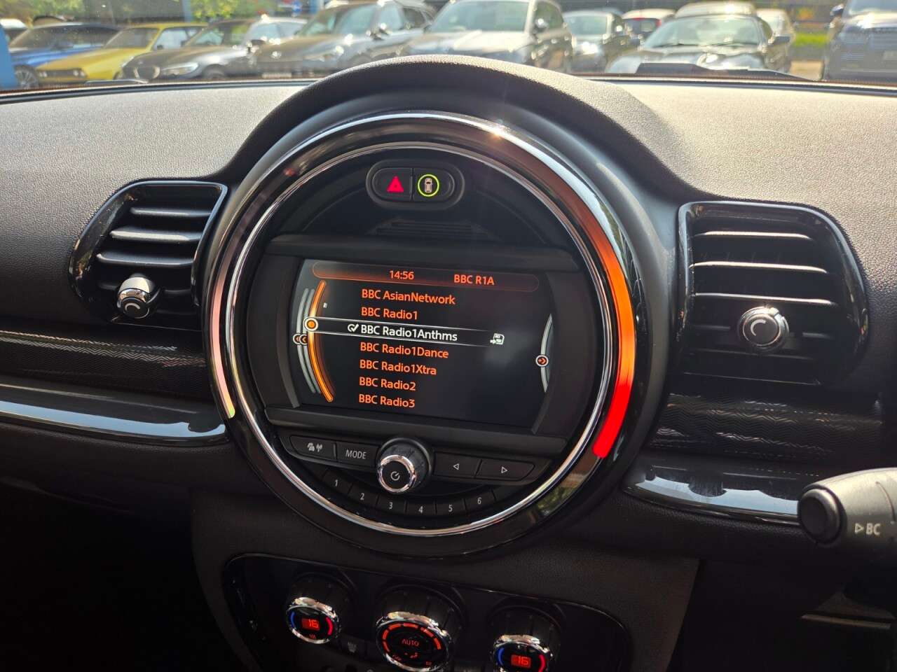2016 MINI CLUBMAN 2016 MINI CLUBMAN