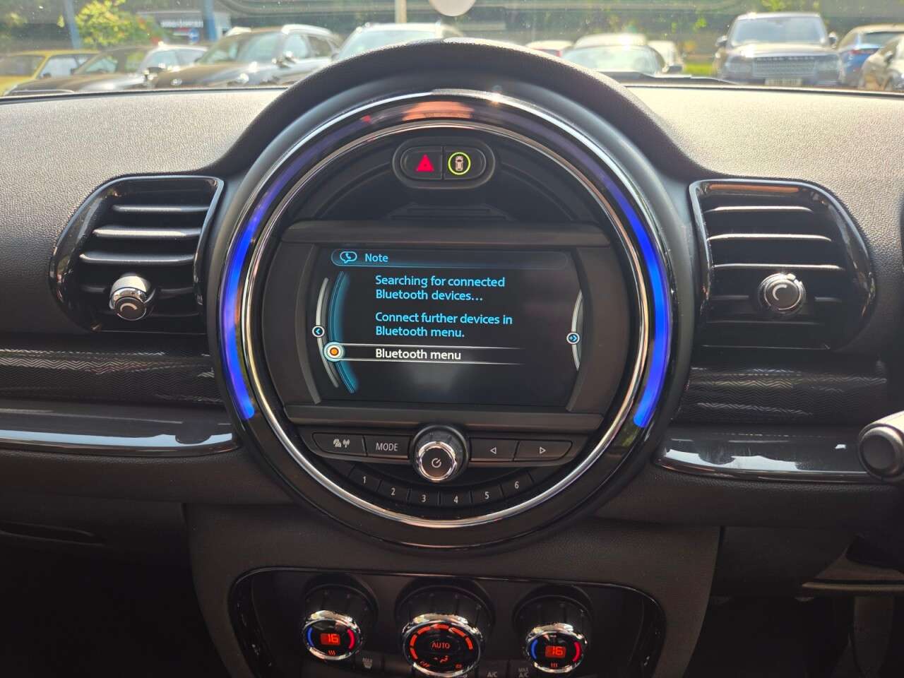 2016 MINI CLUBMAN 2016 MINI CLUBMAN