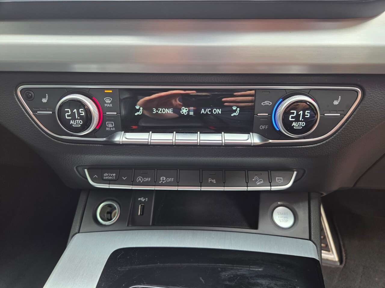 2021 AUDI Q5 2021 AUDI Q5