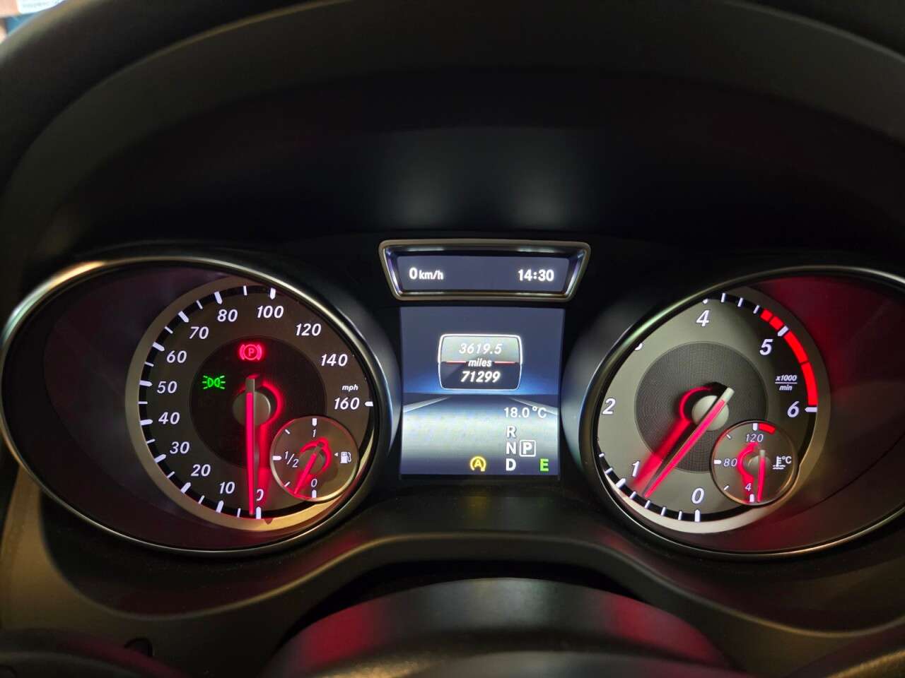 2015 MERCEDES-BENZ GLA 2015 MERCEDES-BENZ GLA