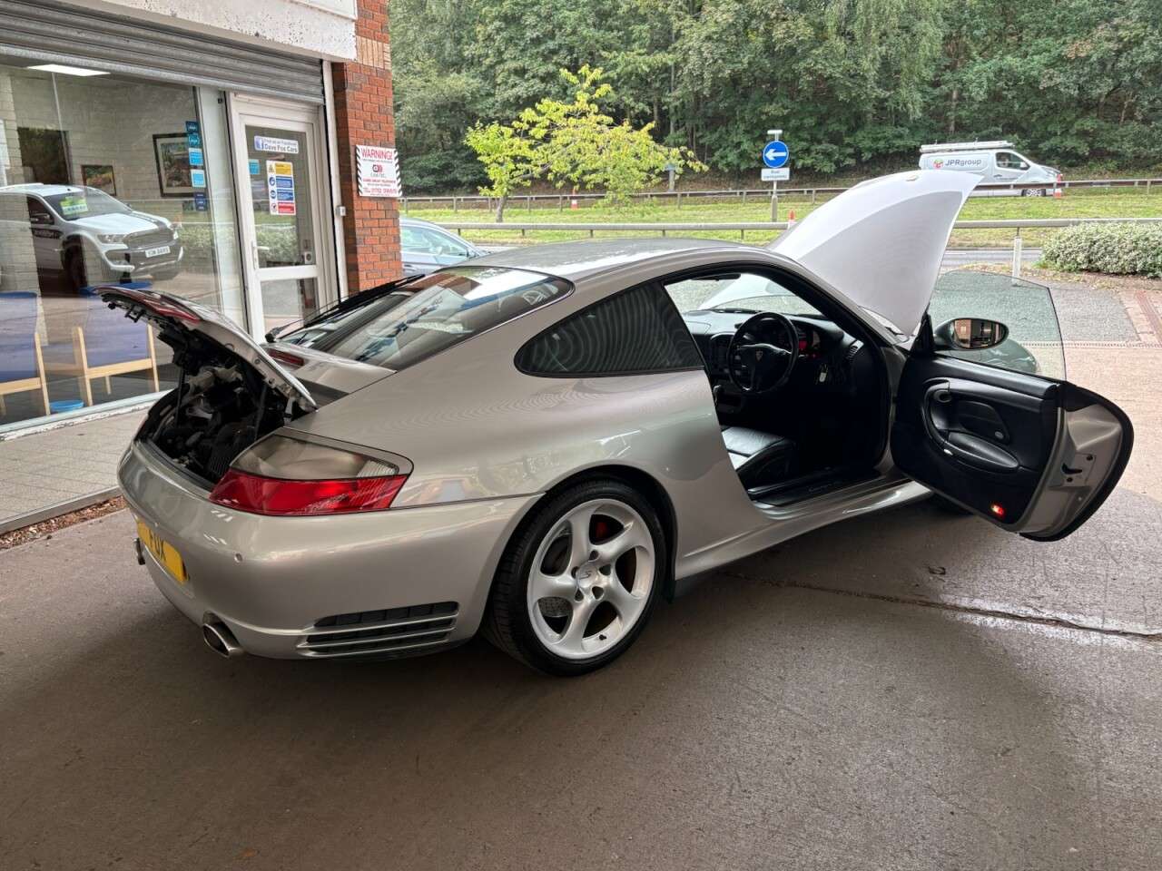 A 2002 PORSCHE 911 3.6 996 Carrera 4S Coupe 2dr Petrol Tiptronic S AWD (294 g/km, 315 bhp) 24 A 2002 PORSCHE 911 3.6 996 Carrera 4S Coupe 2dr Petrol Tiptronic S AWD (294 g/km, 315 bhp) 24
