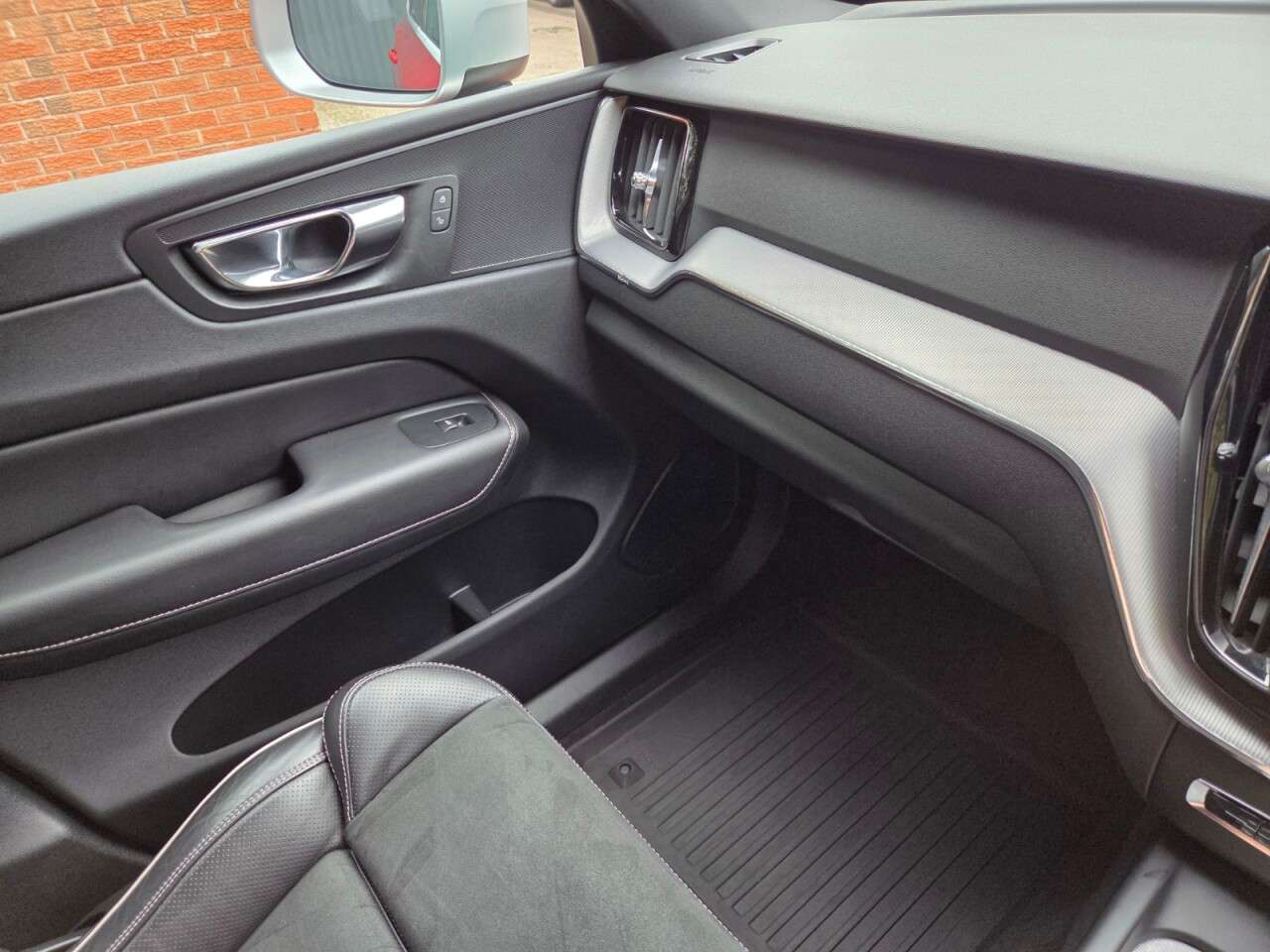 2018 VOLVO XC60 2018 VOLVO XC60