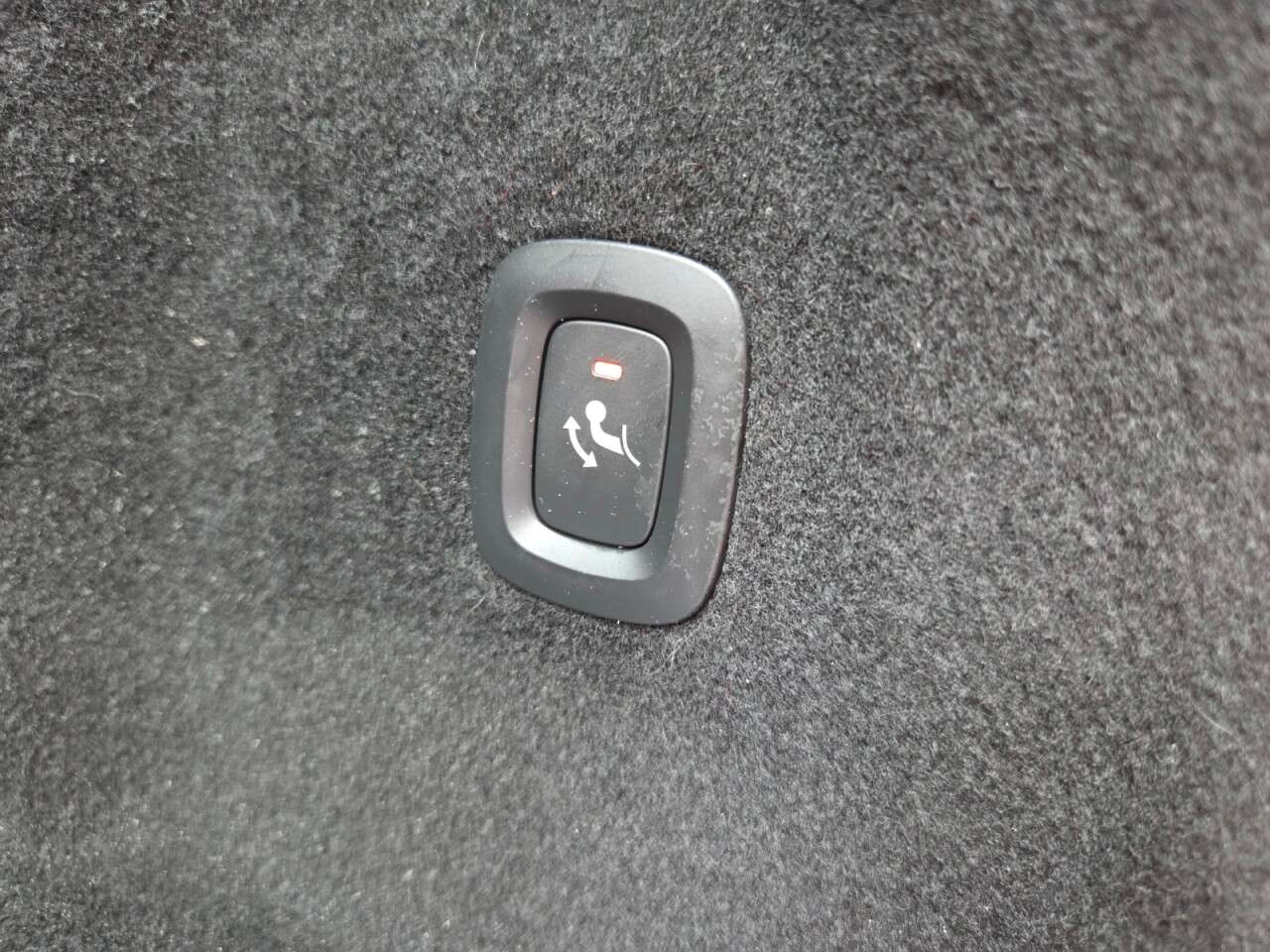 2018 VOLVO XC60 2018 VOLVO XC60