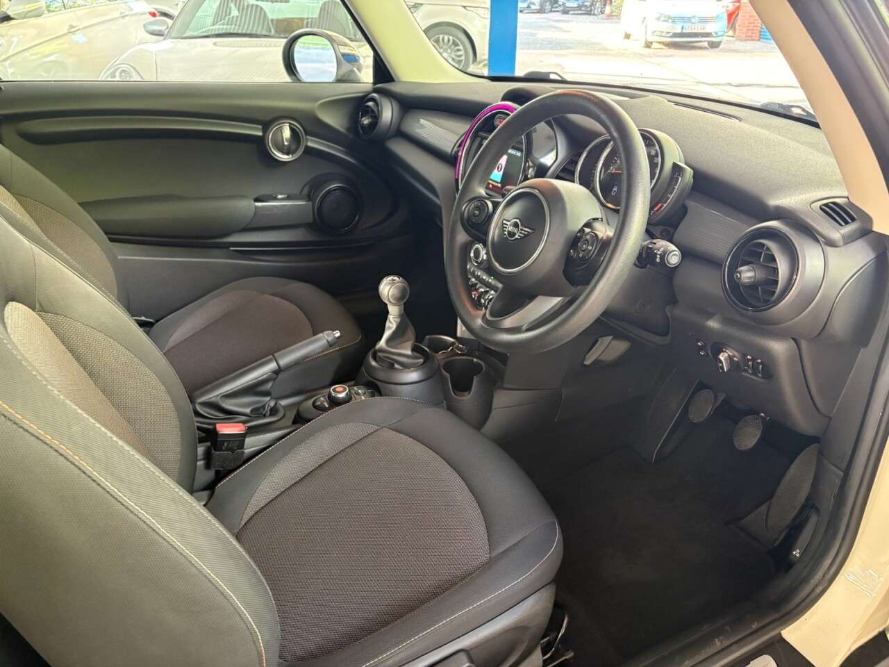 2018 MINI HATCH 2018 MINI HATCH