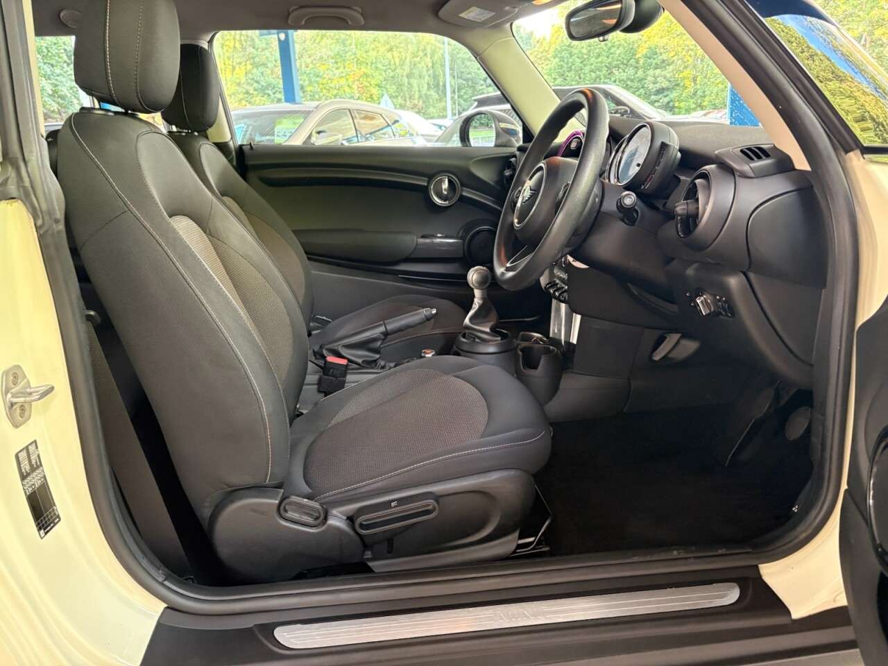 2018 MINI HATCH 2018 MINI HATCH