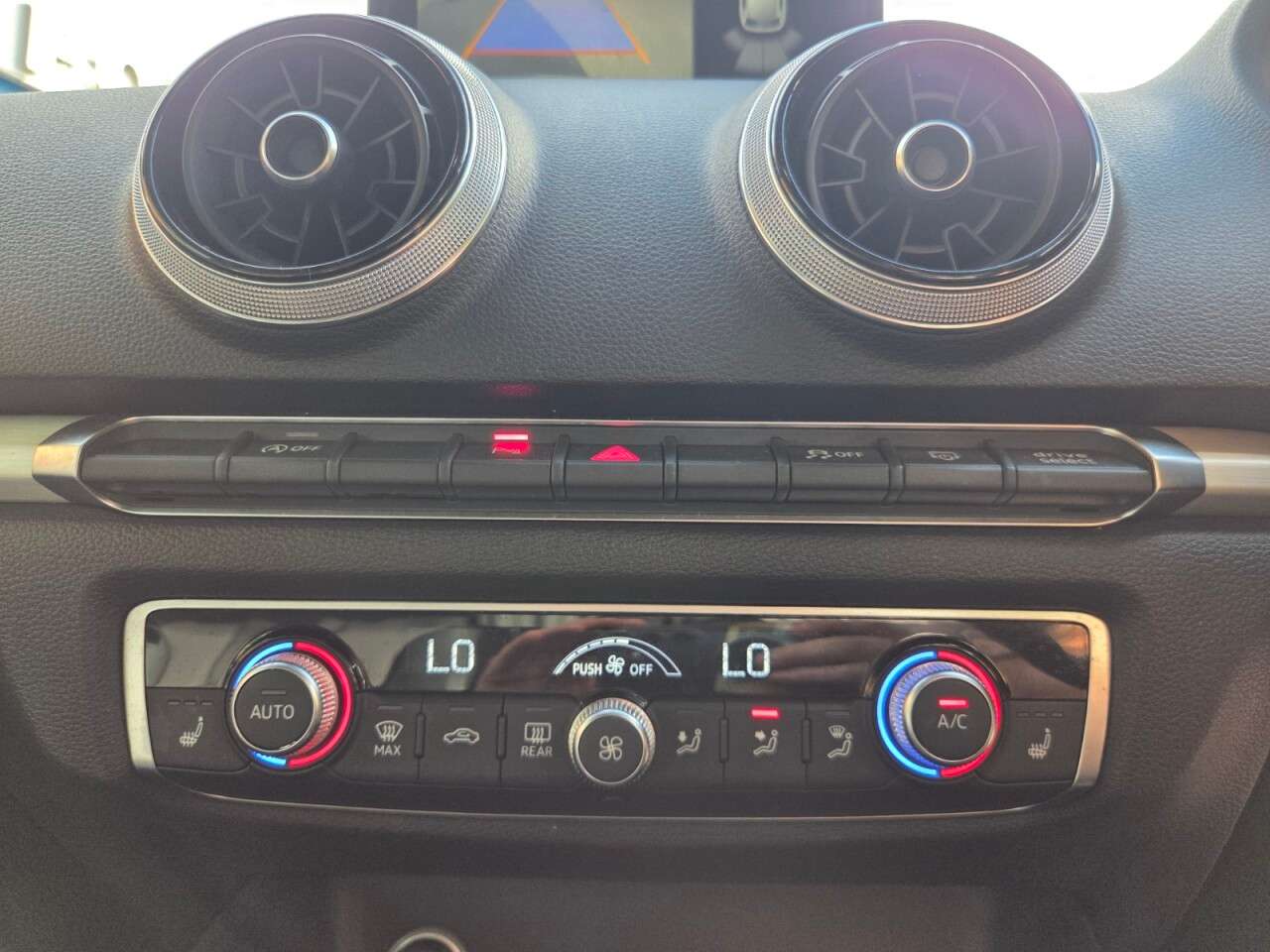 2017 AUDI A3 2017 AUDI A3