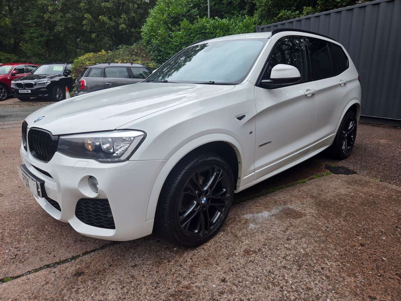 A 2016 BMW X3 2.0 20d M Sport SUV 5dr Diesel Auto xDrive Euro 6 (s/s) (190 ps) BLUETOOTH- A 2016 BMW X3 2.0 20d M Sport SUV 5dr Diesel Auto xDrive Euro 6 (s/s) (190 ps) BLUETOOTH-