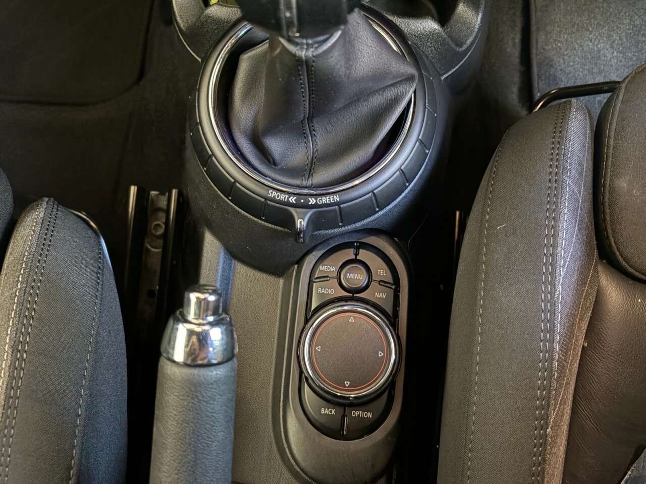 2015 MINI HATCH 2015 MINI HATCH