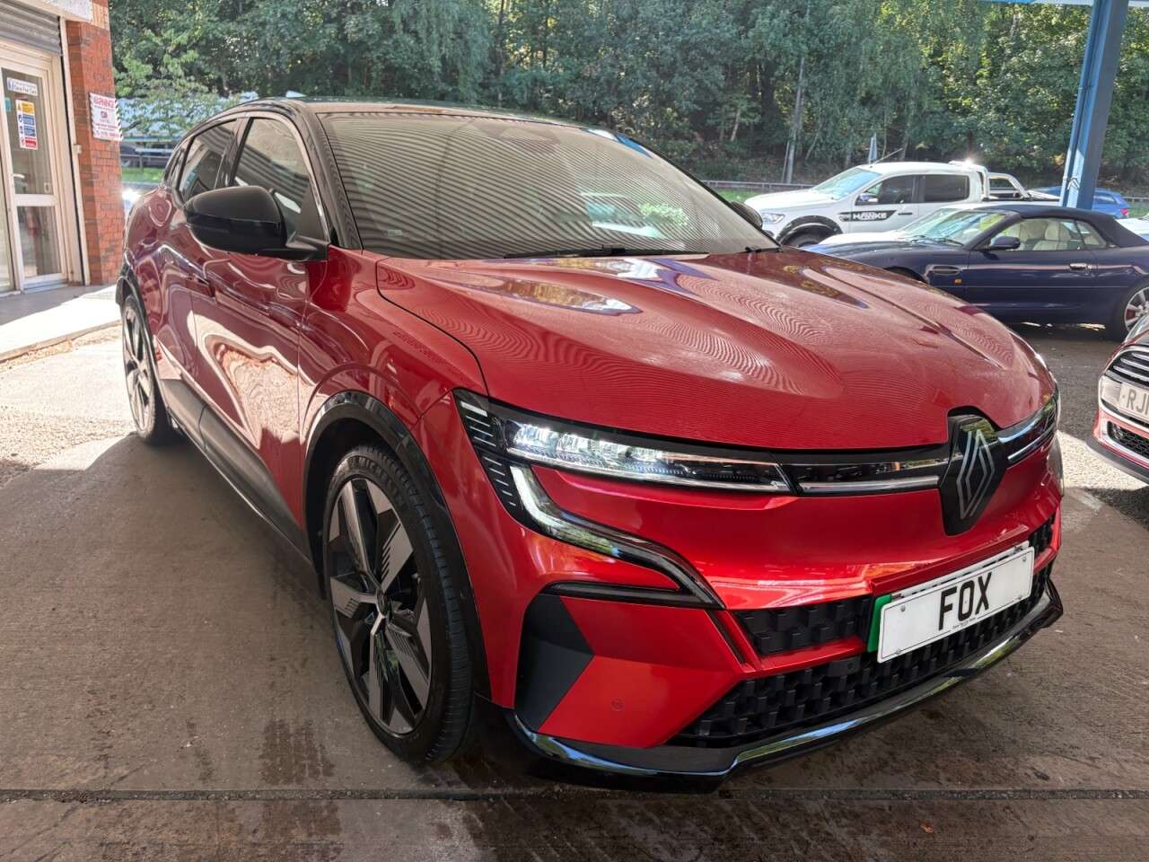 A 2022 RENAULT MEGANE E-TECH 60kWh techno Hatchback 5dr Electric Auto (optimum charge) (220 ps) Hatchbac A 2022 RENAULT MEGANE E-TECH 60kWh techno Hatchback 5dr Electric Auto (optimum charge) (220 ps) Hatchbac