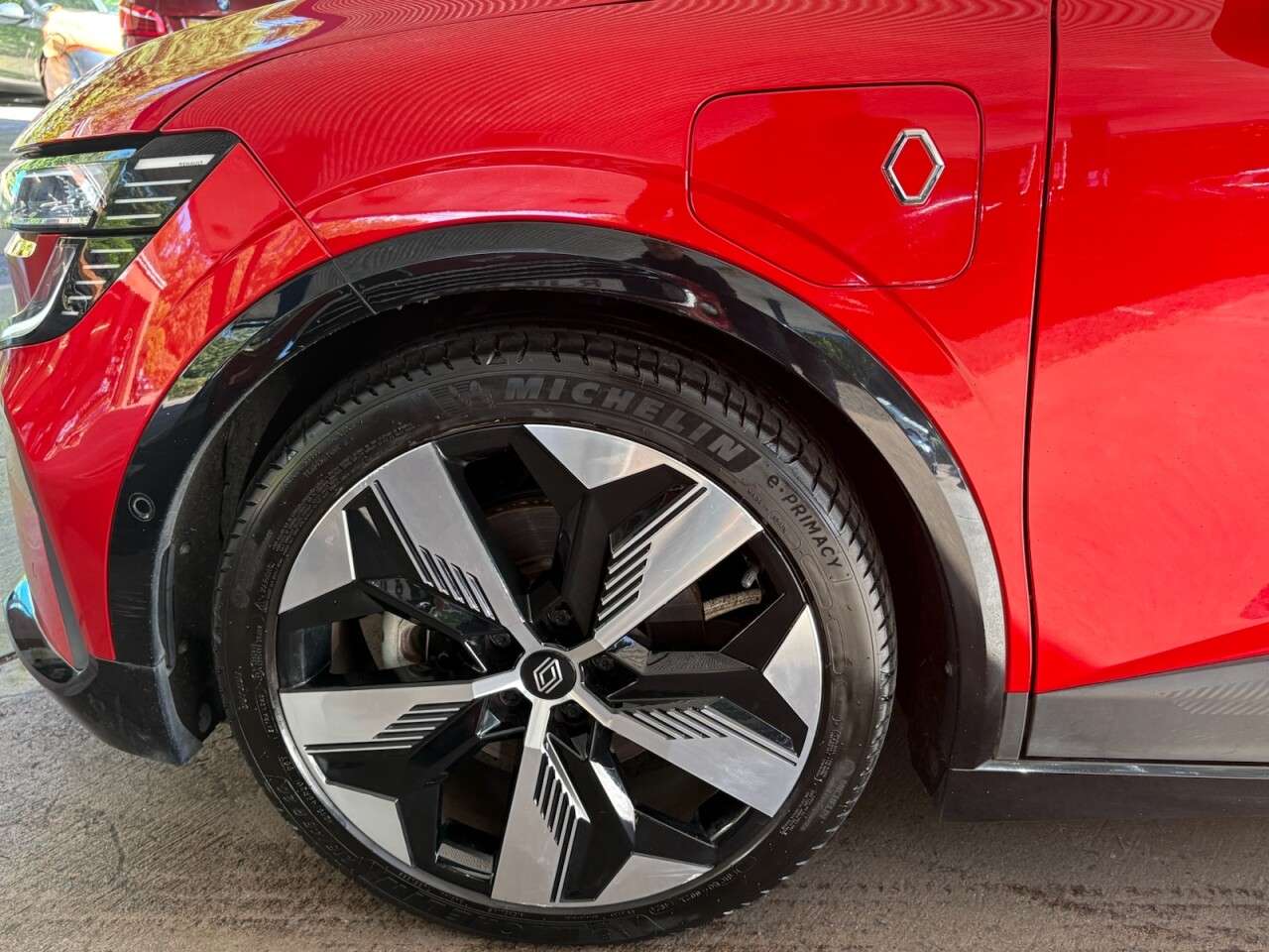 2022 RENAULT MEGANE E-TECH 2022 RENAULT MEGANE E-TECH
