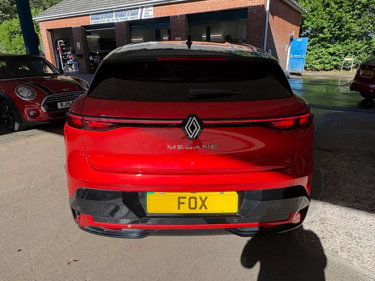 2022 RENAULT MEGANE E-TECH 2022 RENAULT MEGANE E-TECH