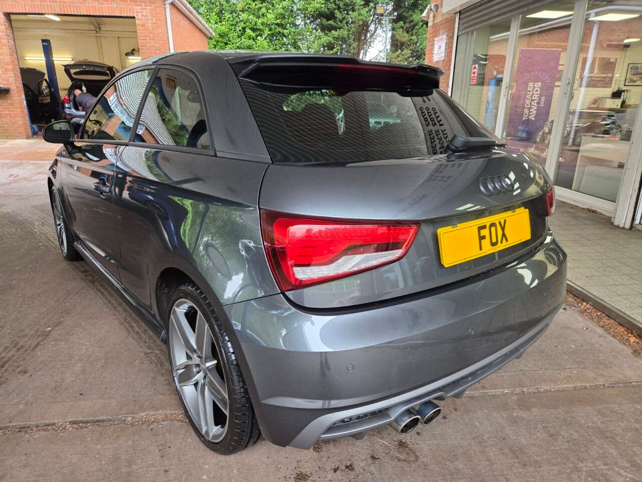A 2015 AUDI A1 1.4 TFSI S line Hatchback 3dr Petrol Manual Euro 6 (s/s) (125 ps) BOSE-PRIV A 2015 AUDI A1 1.4 TFSI S line Hatchback 3dr Petrol Manual Euro 6 (s/s) (125 ps) BOSE-PRIV