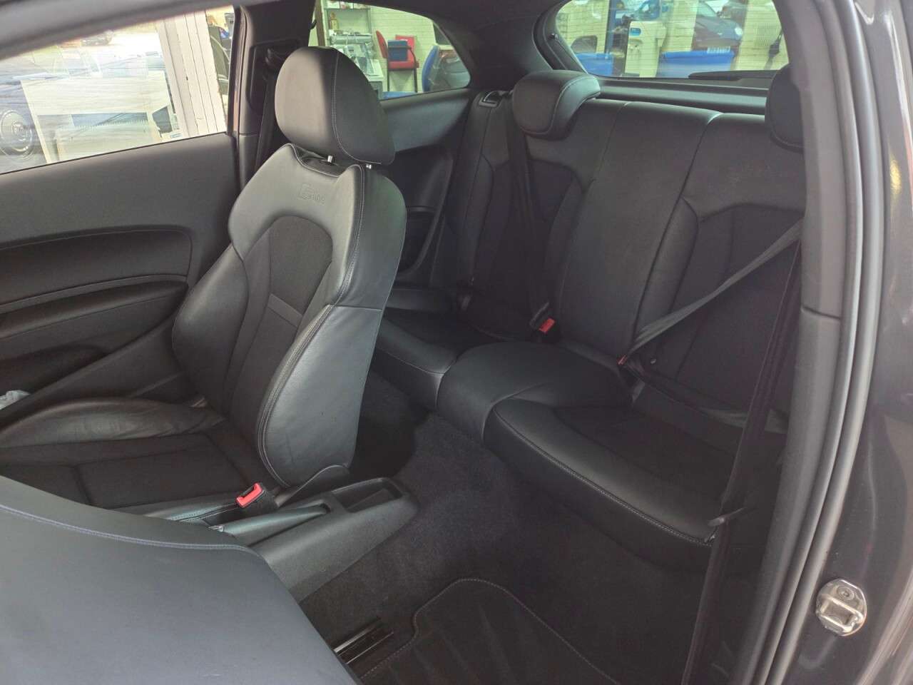 2015 AUDI A1 2015 AUDI A1